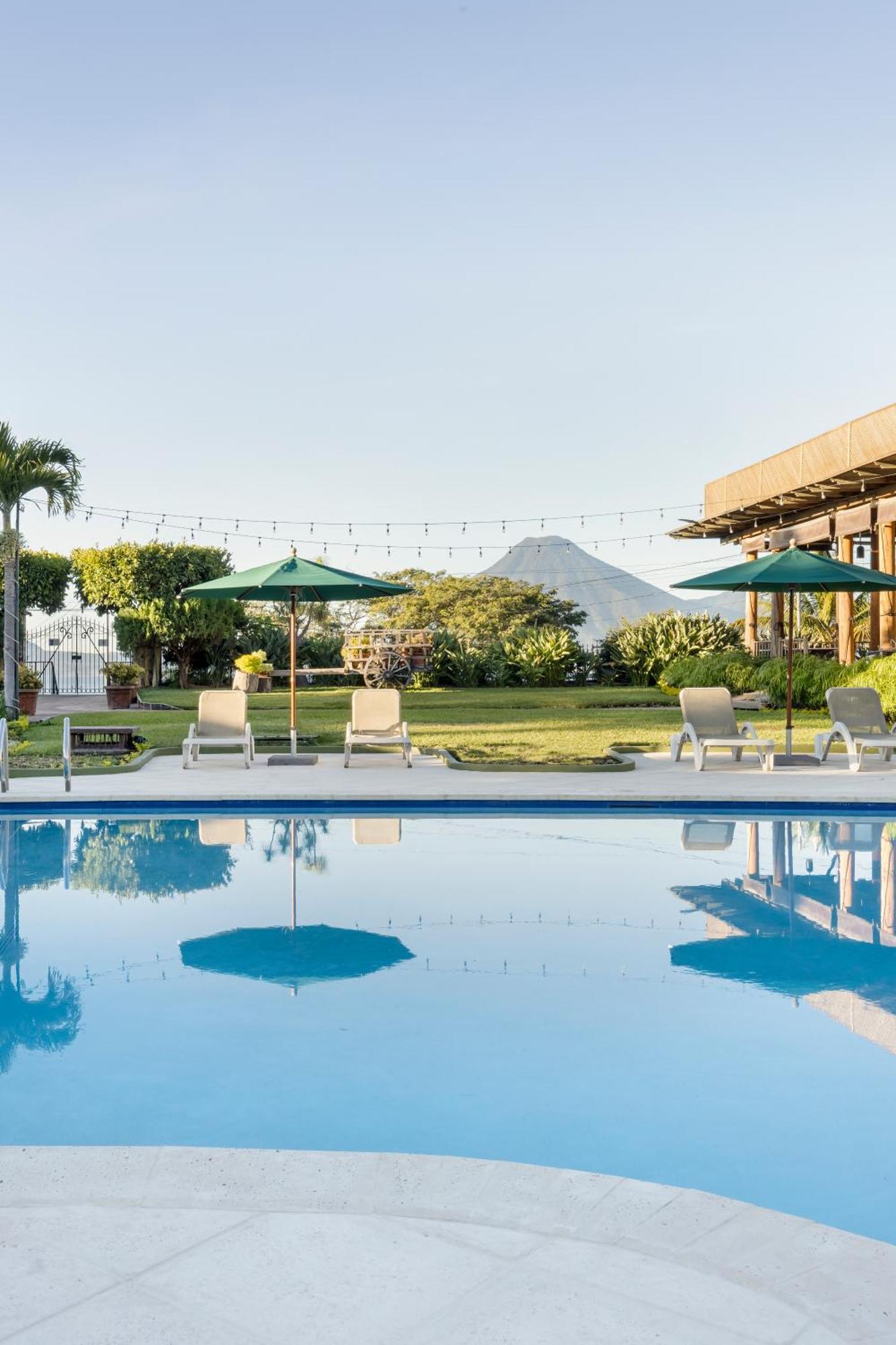 Porta Hotel del Lago Panajachel Exterior foto